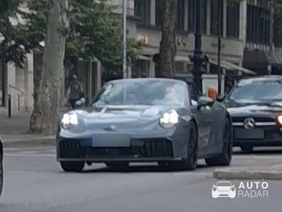 Porsche 992 Carrera Cabriolet MkII spotted in Berlin