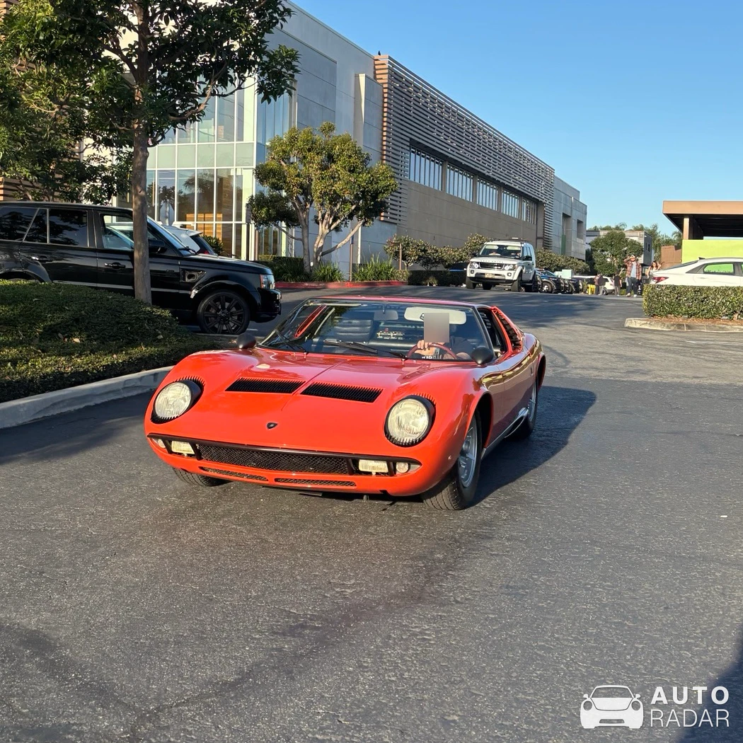 Lamborghini Miura P400 spotted in El Segundo, United States