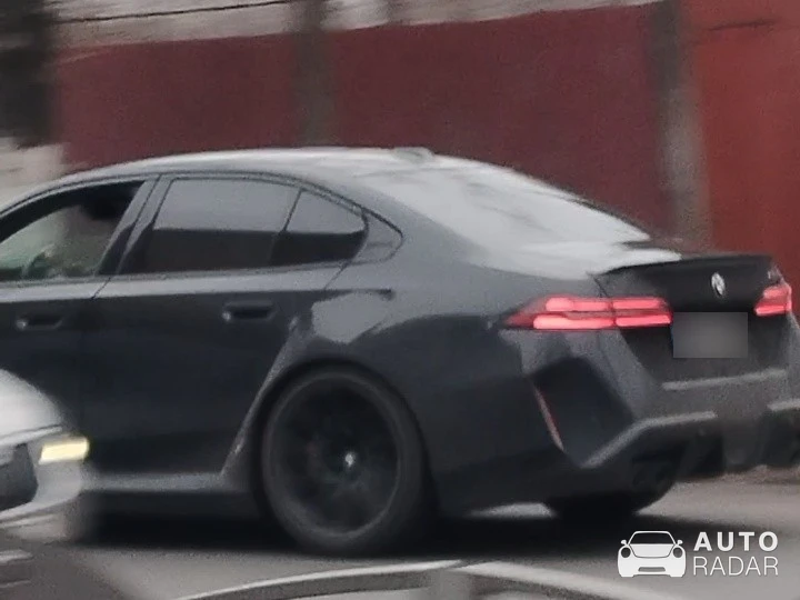 BMW M5 G90 spotted in Bucharest, Romania
