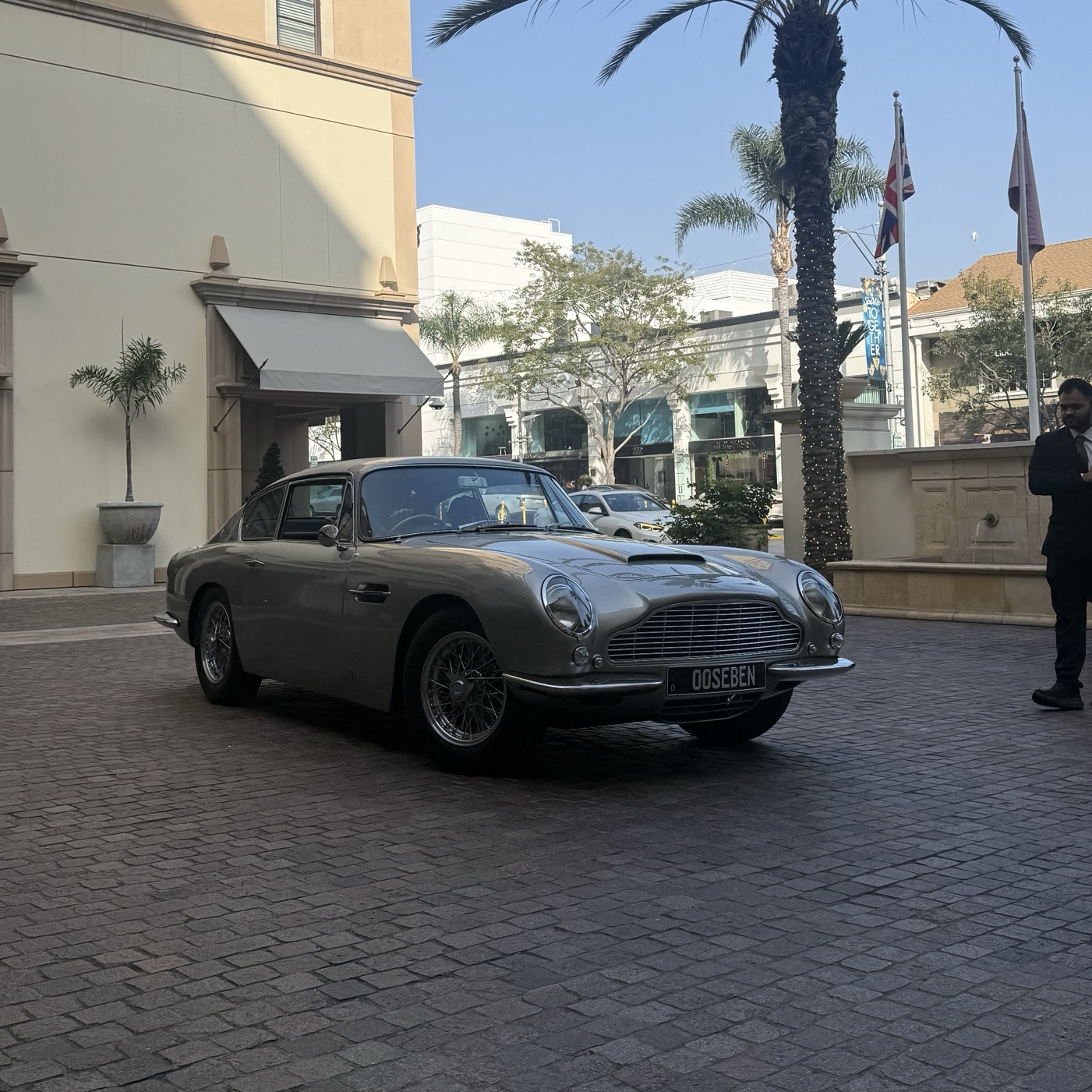 Aston Martin DB6 Vantage MKII