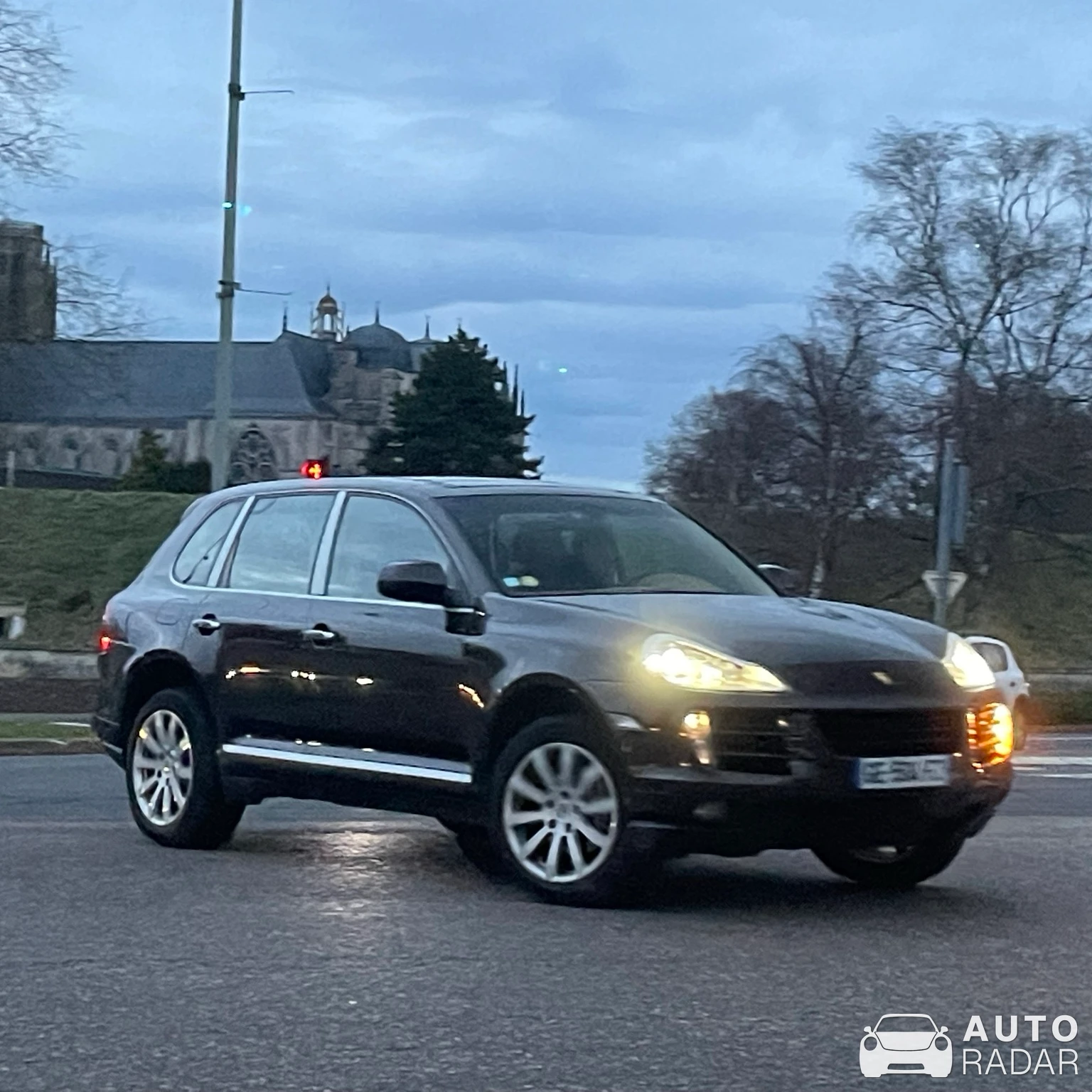 Porsche Cayenne spotted in Toul, France