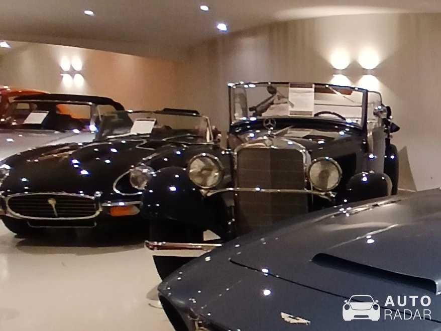 Jaguar E-Type spotted in Brummen, Netherlands