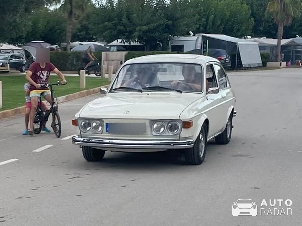 Volkswagen Type 4 spotted in Sant Pere Pescador