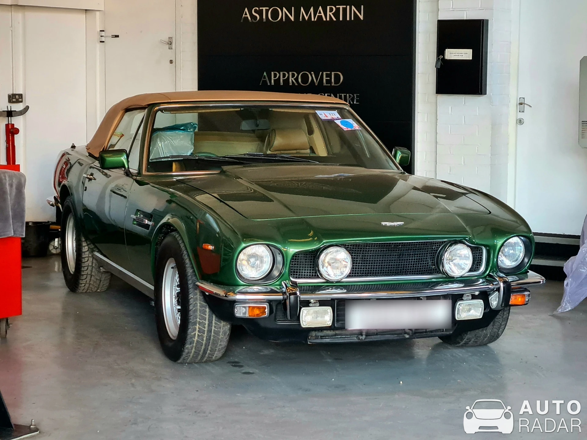 Aston Martin V8 Volante 1979-1989 spotted