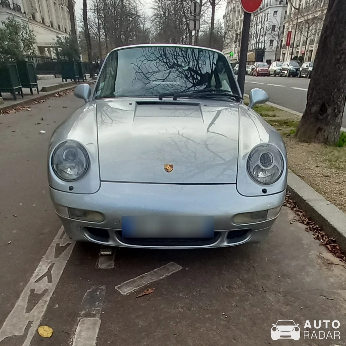 Porsche 993 Carrera S spotted in Paris, France