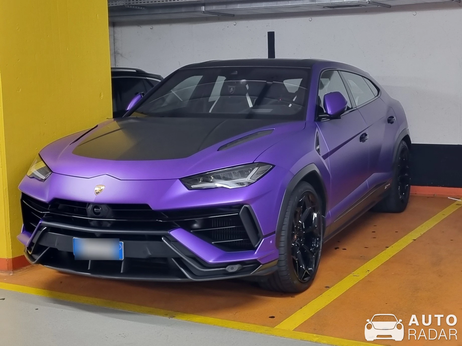 Lamborghini Urus Performante spotted in Milano, Italia