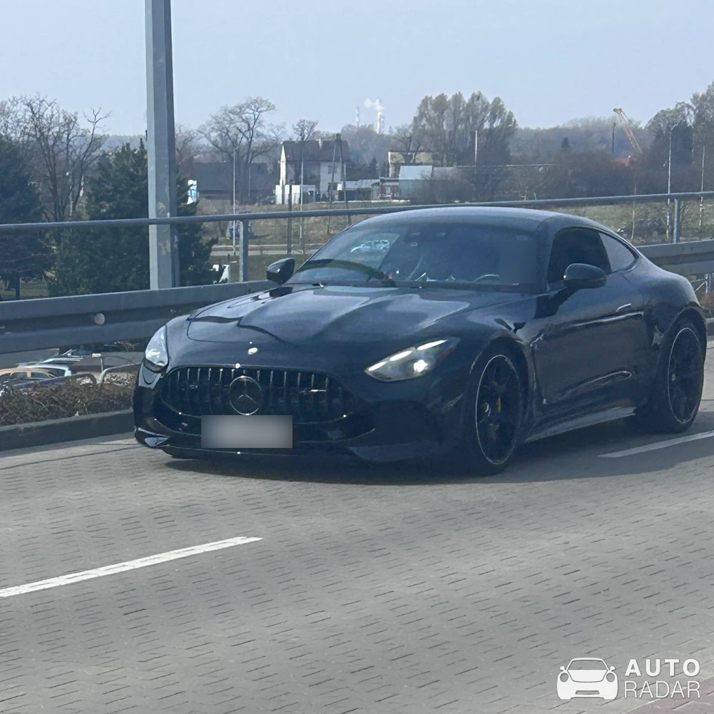 Mercedes-AMG GT C C190 spotted in Tarnów