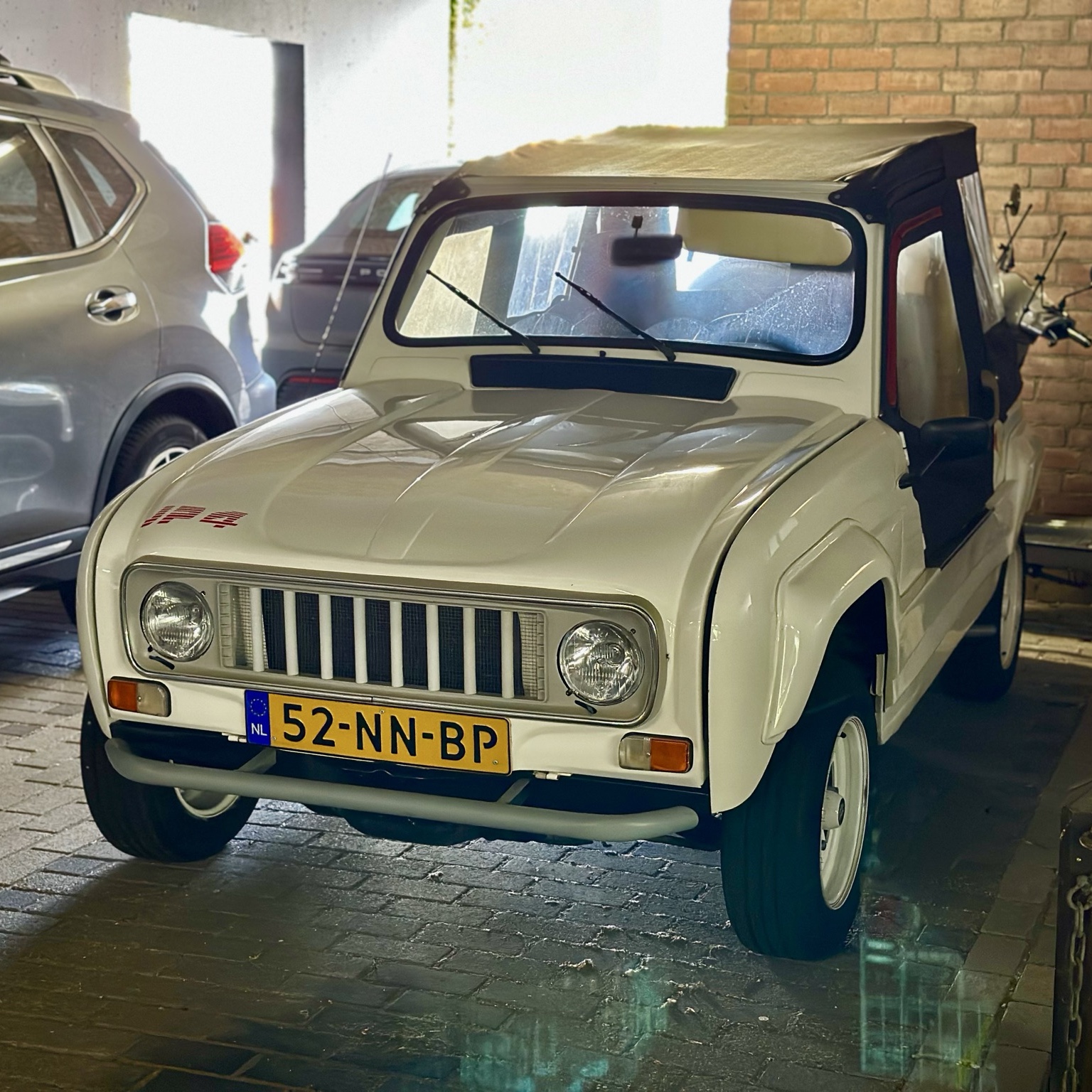 Renault 4L JP4