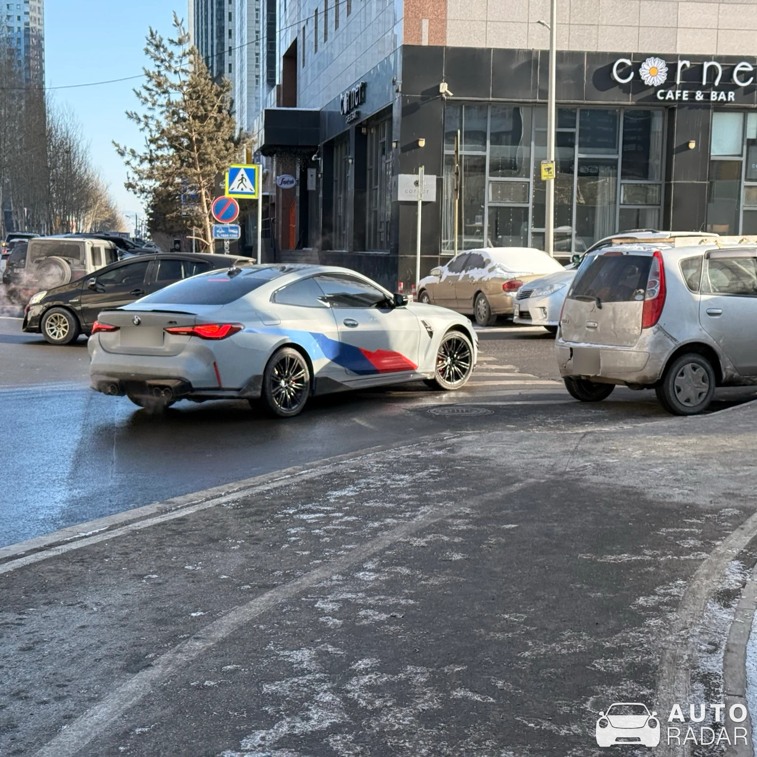 BMW M4 G82 Coupé Competition spotted in Ulaanbaatar, Mongolia