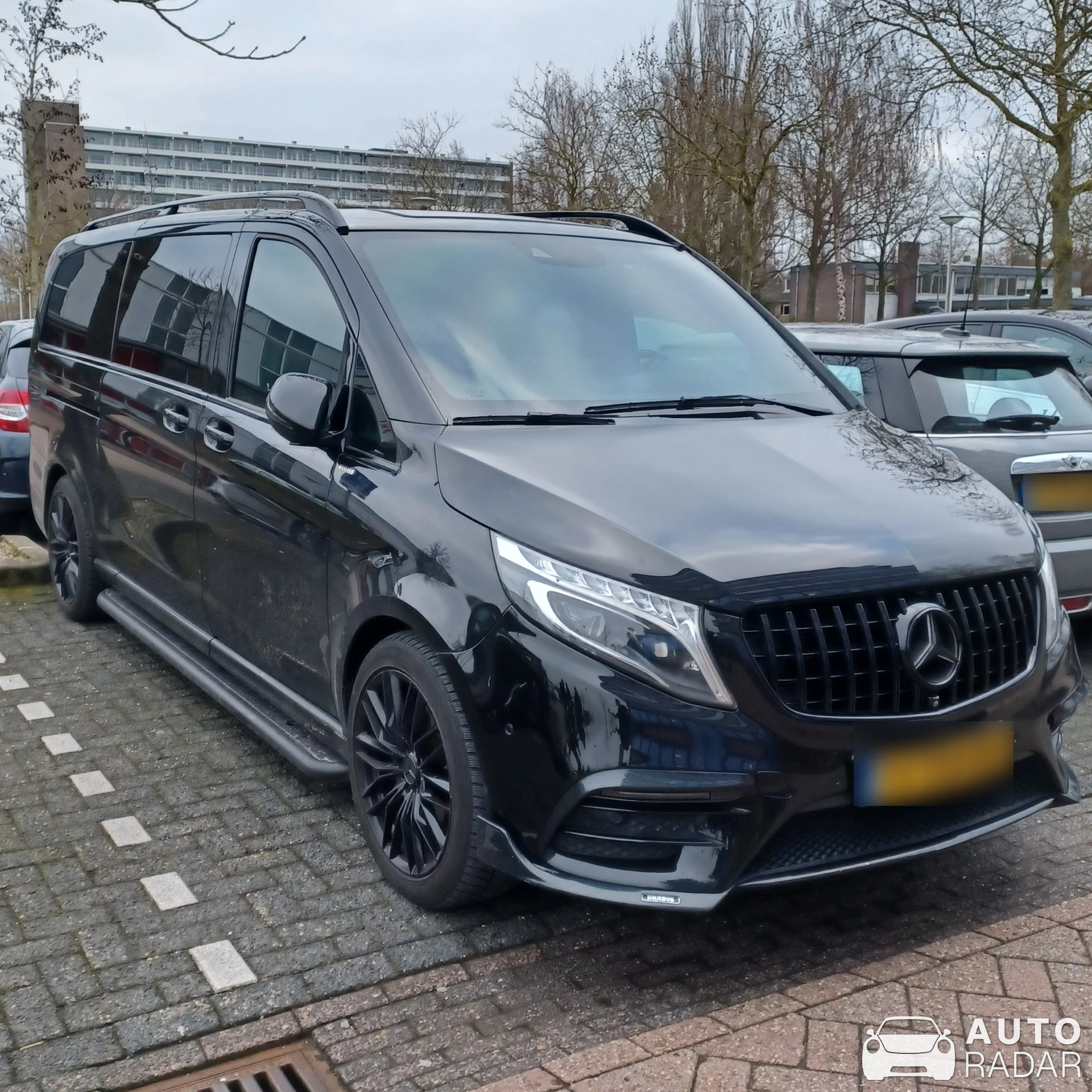 Mercedes-Benz V-Class spotted