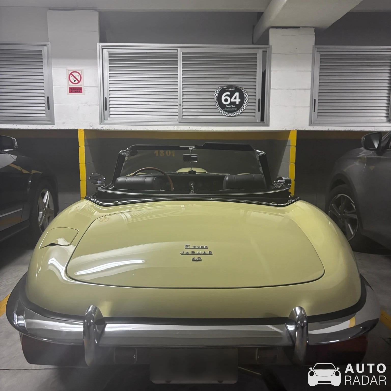 Jaguar E-Type spotted in Maldonado, Uruguay
