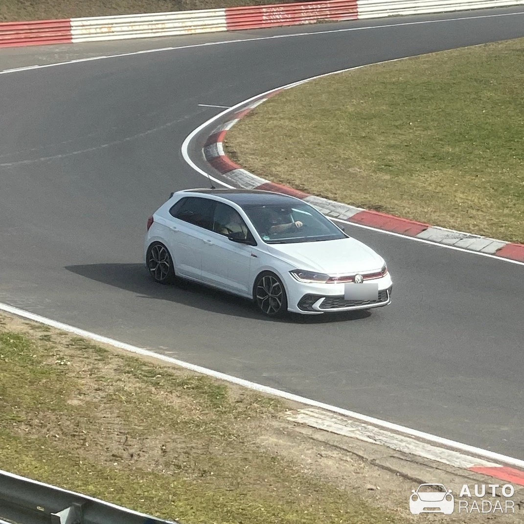 Volkswagen Polo GTI 2018 spotted in Nürburg