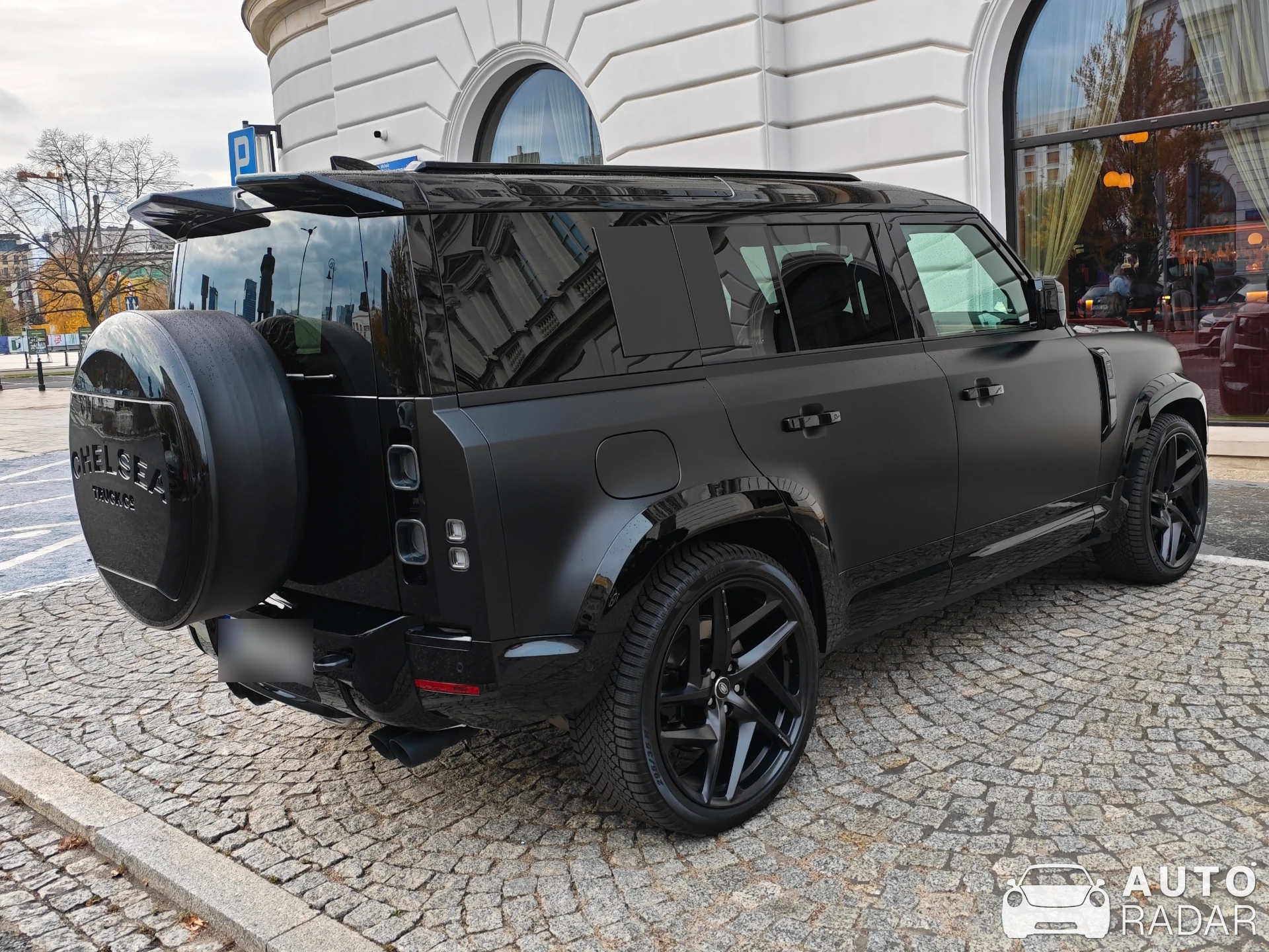 Land Rover Defender Octa spotted in Warszawa