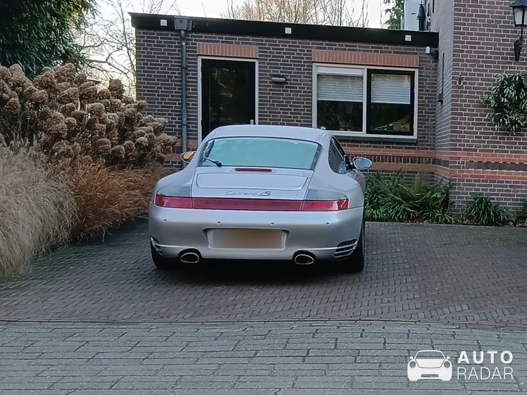 Porsche 996 Carrera S spotted in Doetinchem