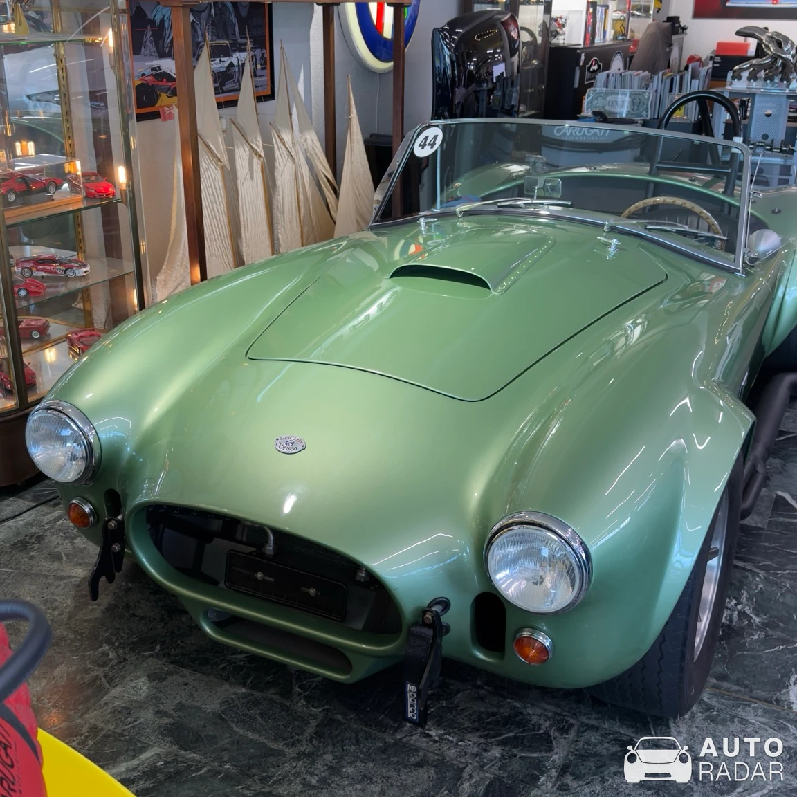 Shelby Cobra 427 spotted in Genève, Suisse