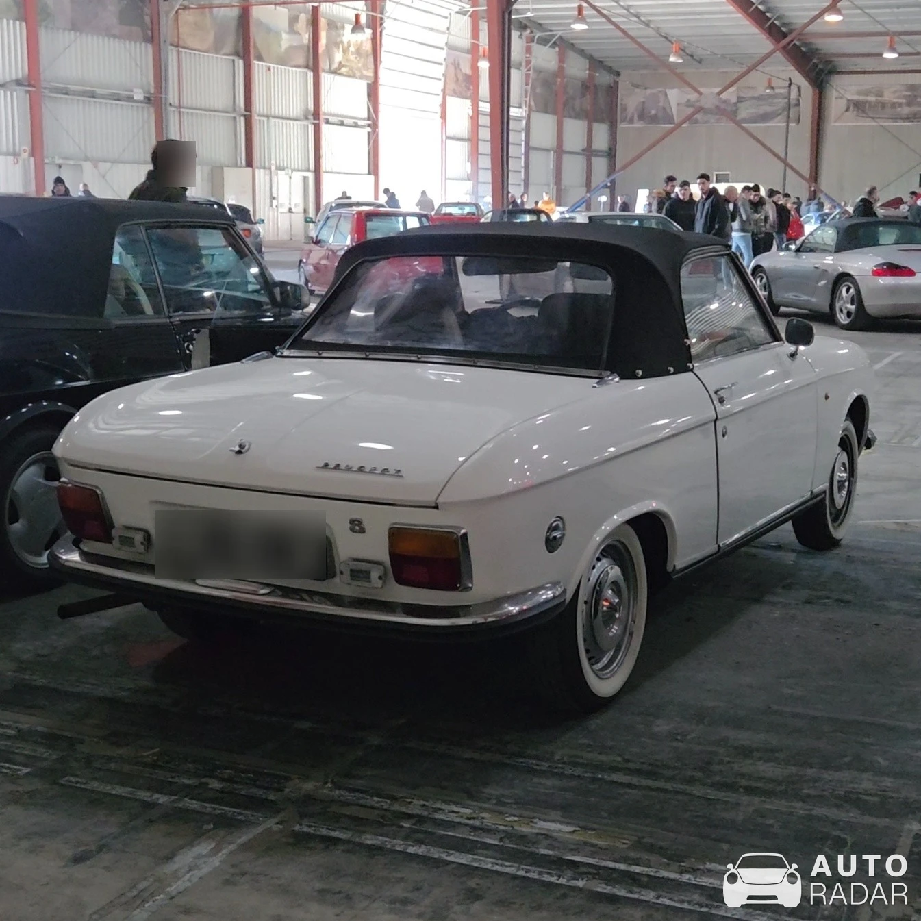 Peugeot 304 spotted in Carvalhosa