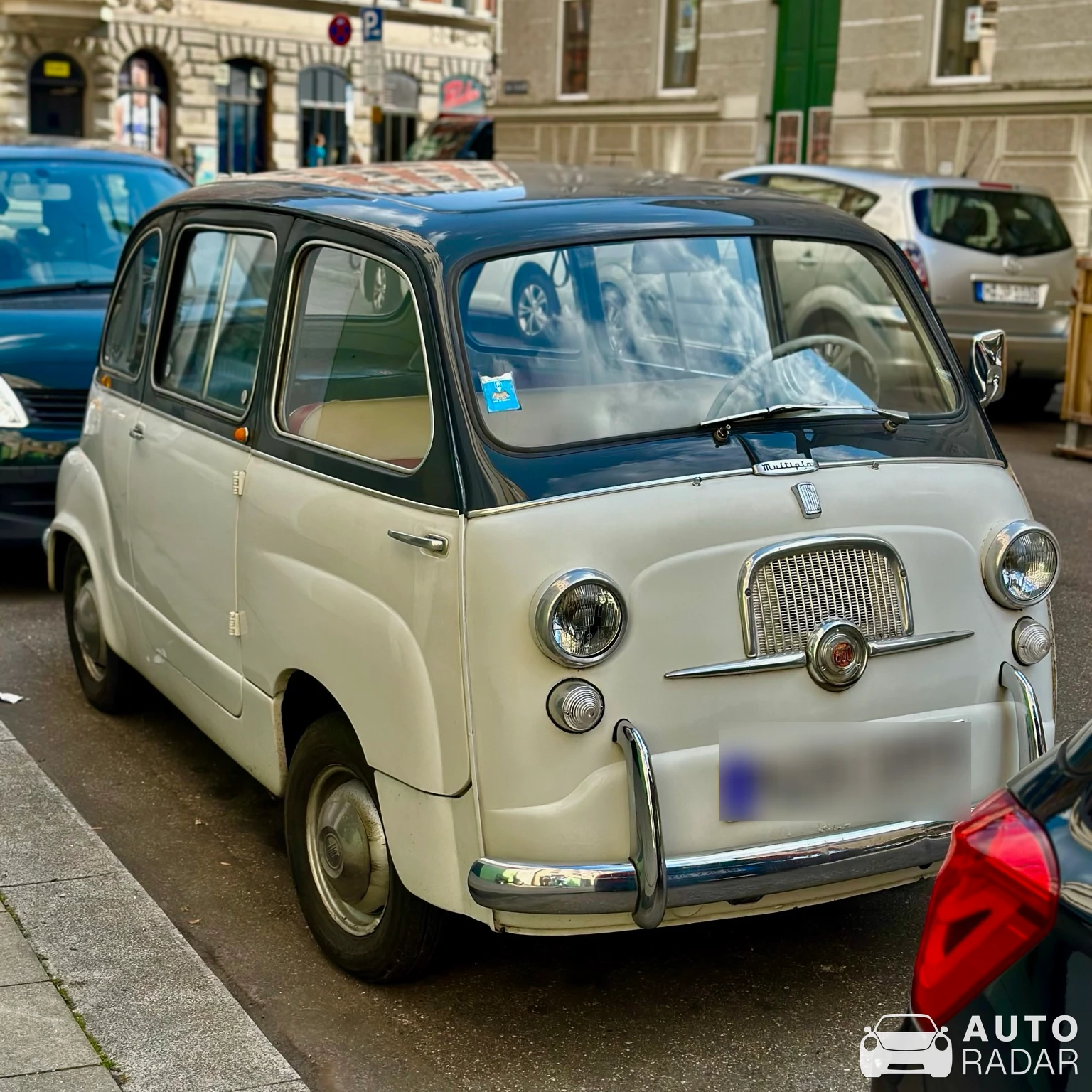 Fiat 600 Multipla spotted in München