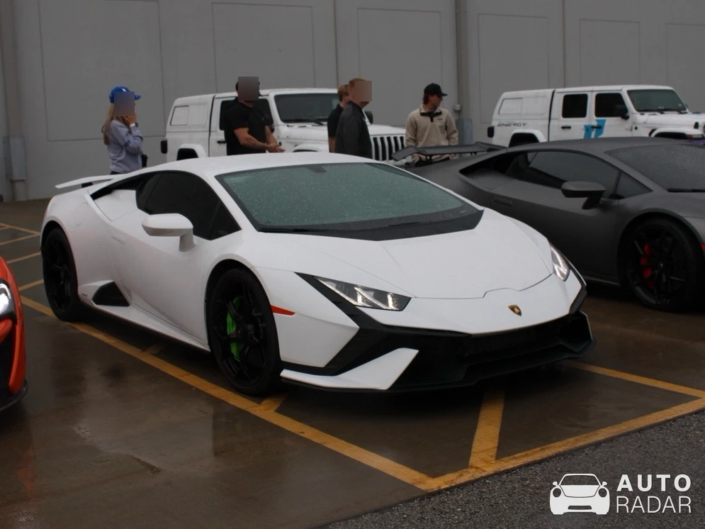 Lamborghini Huracán LP640-2 Tecnica spotted in Waterloo
