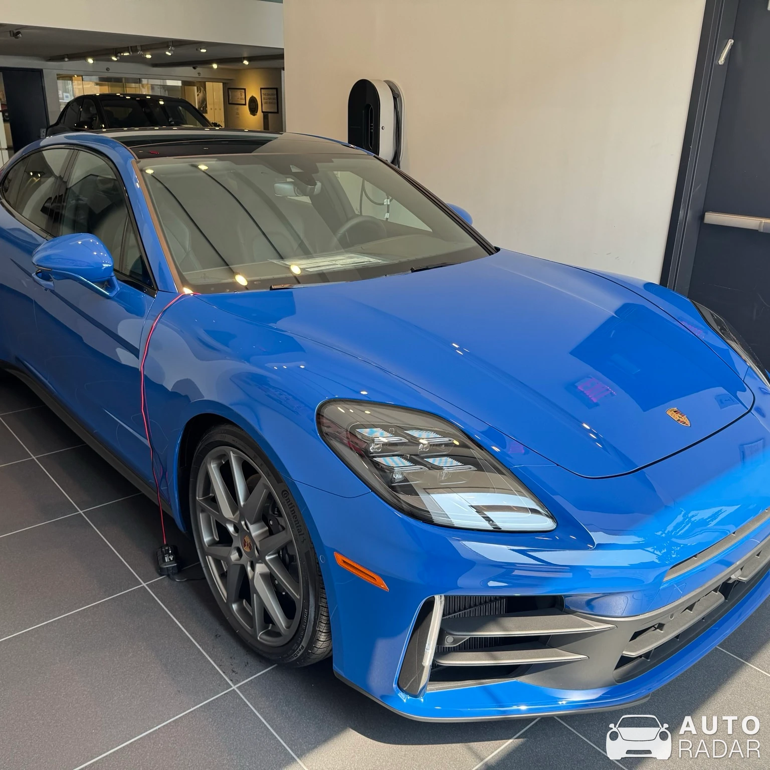 Porsche 972 Panamera 4 spotted in New York