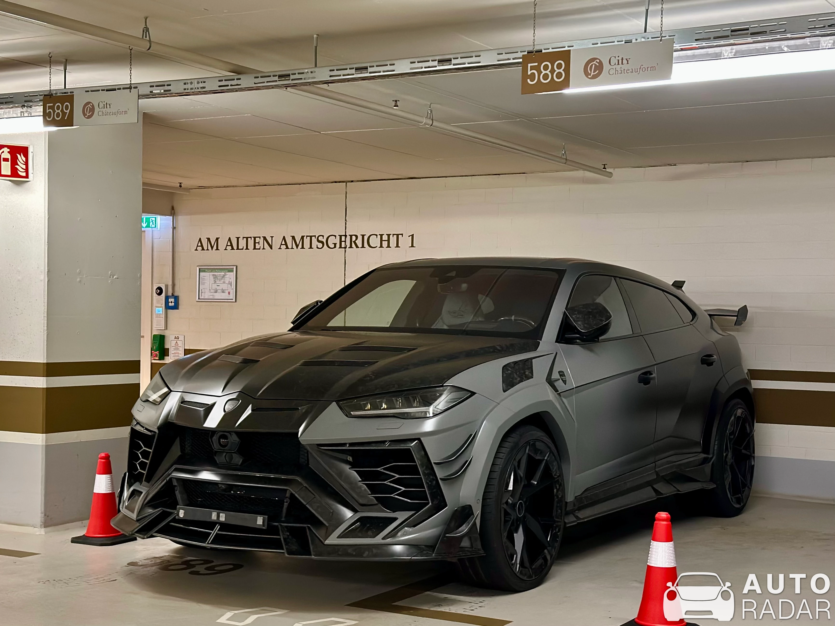 Lamborghini Urus Mansory Venatus Evo S spotted in Düsseldorf