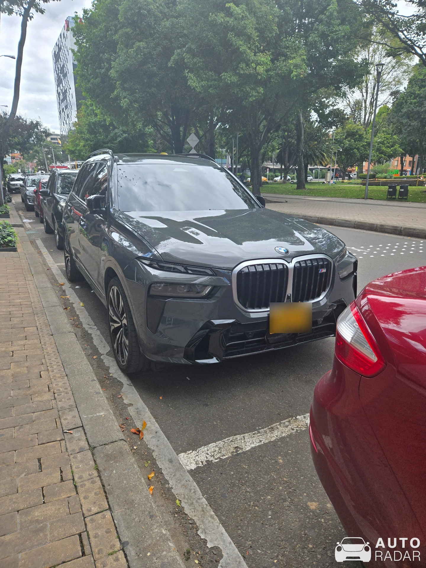 BMW X7 M60i xDrive G07 spotted in Bogotá, Colombia