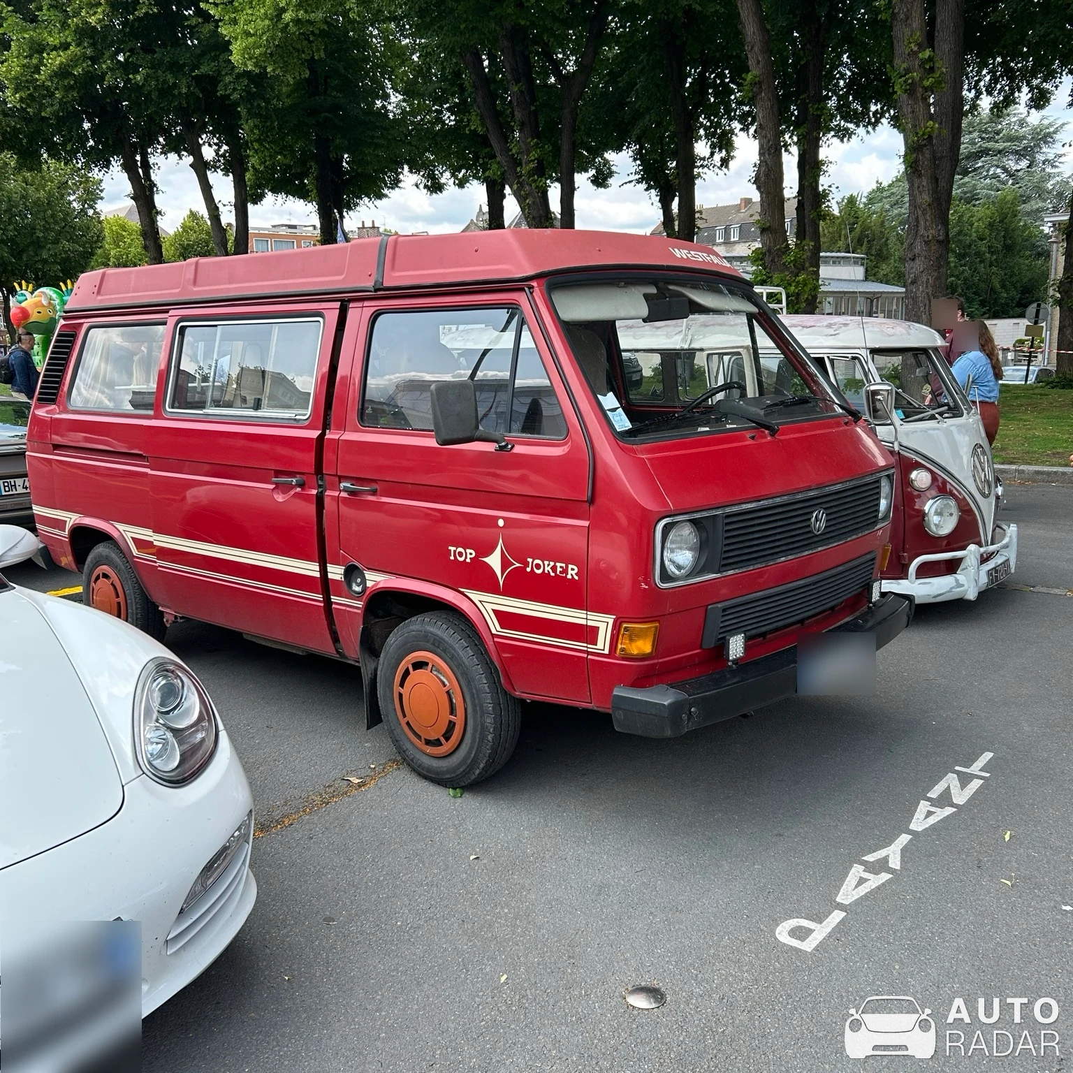 Volkswagen Transporter T3 spotted in Valenciennes