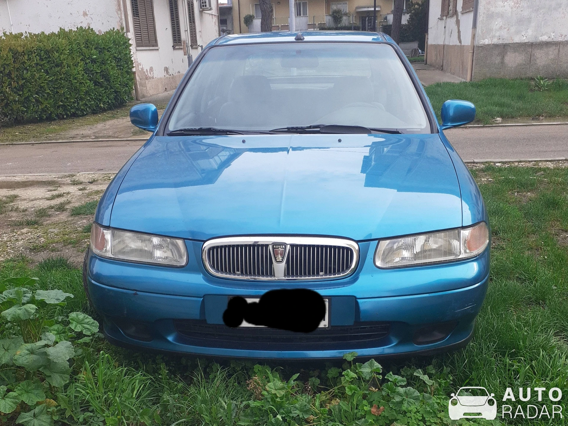 Rover 400 spotted in Orsogna