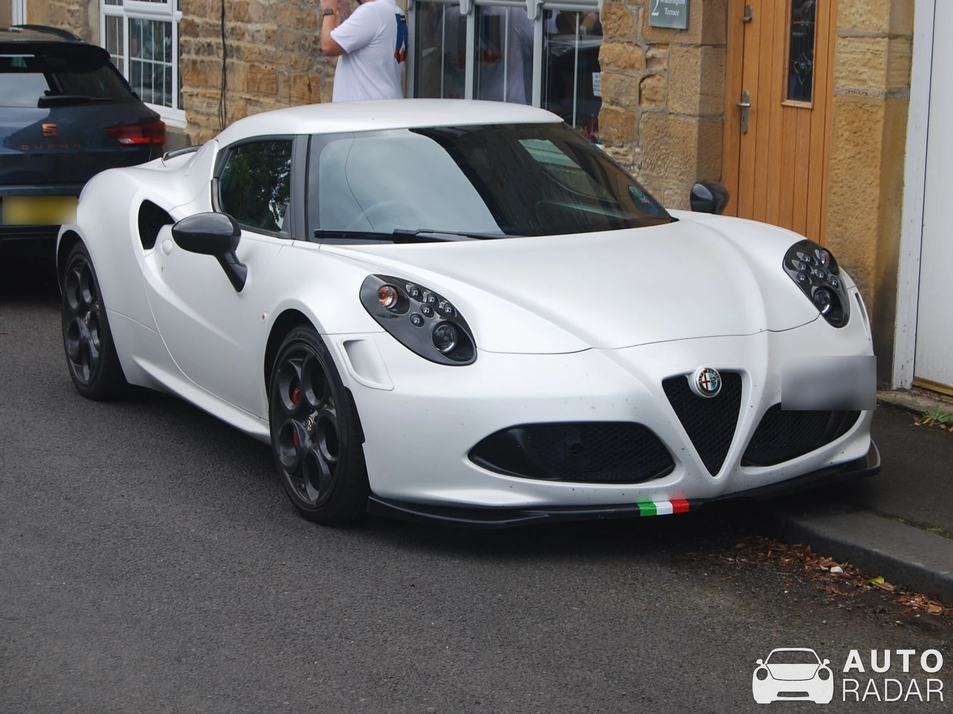 Alfa Romeo 4C Coupé spotted in Humshaugh
