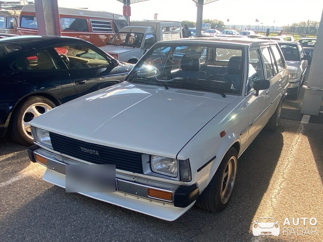 Toyota Corolla E80 spotted in Lyon