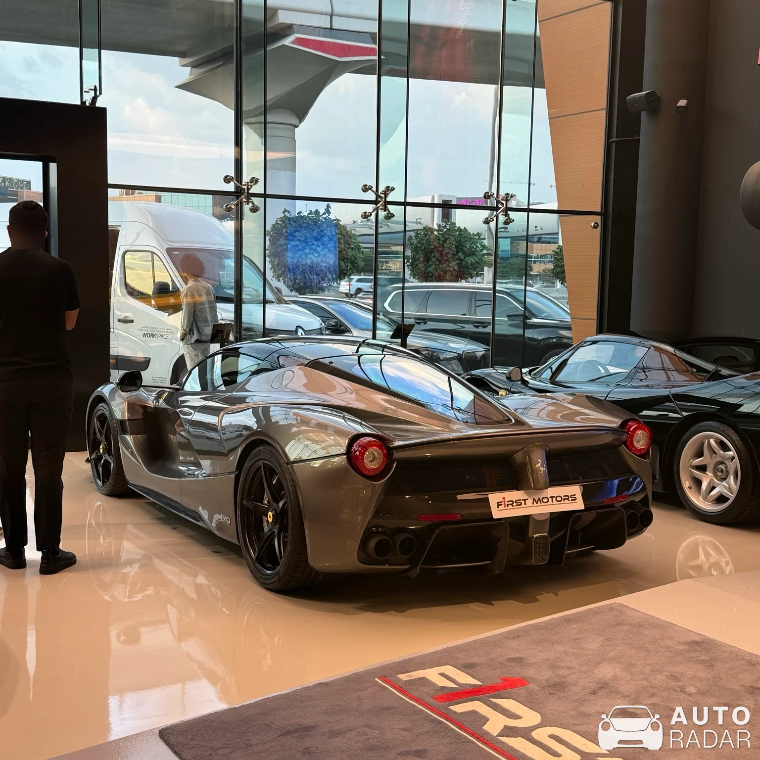 Ferrari LaFerrari spotted in مشيرف, United Arab Emirates