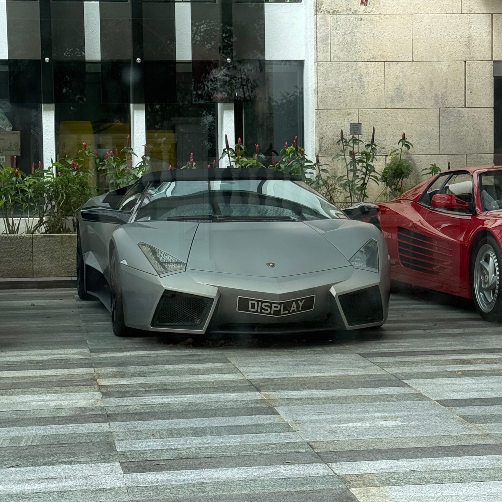 Lamborghini Reventón Roadster