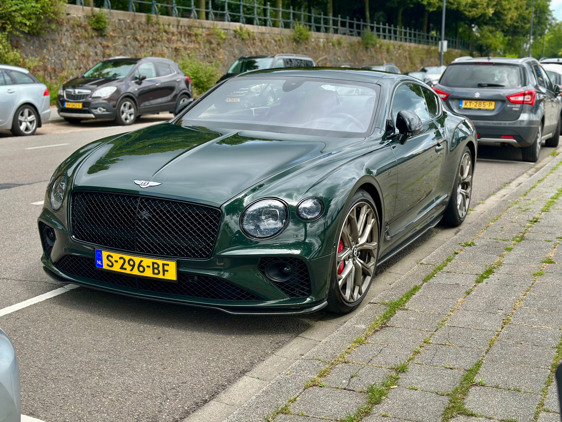 Bentley Continental GT V8 S 2023