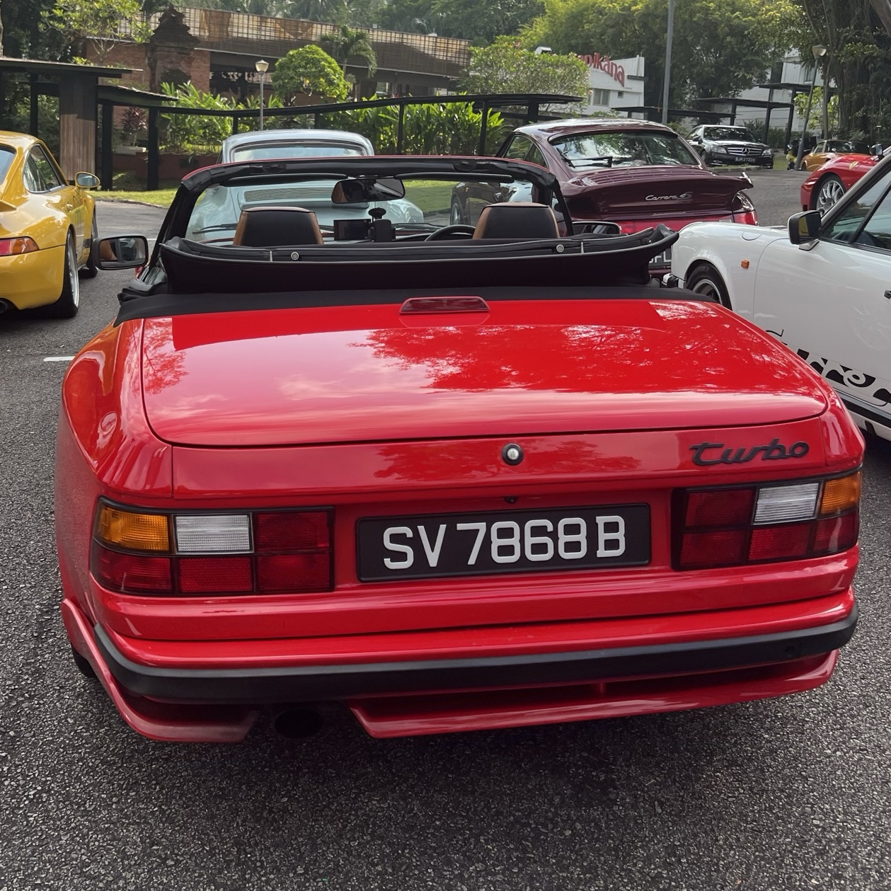 Porsche 944 Turbo Cabriolet
