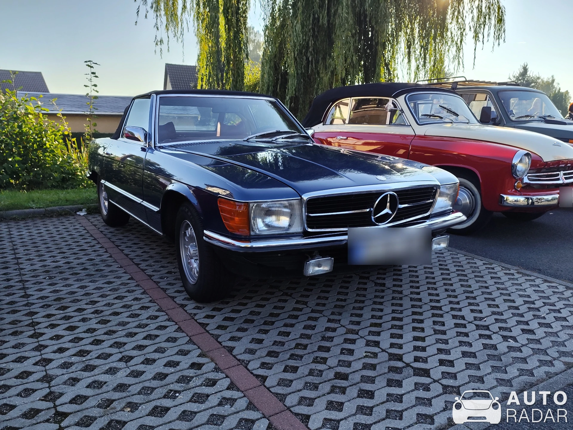 Mercedes-Benz 350SL R107 spotted in Chemnitz