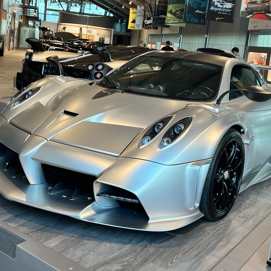 Pagani Huayra Imola Roadster 'Nāga'