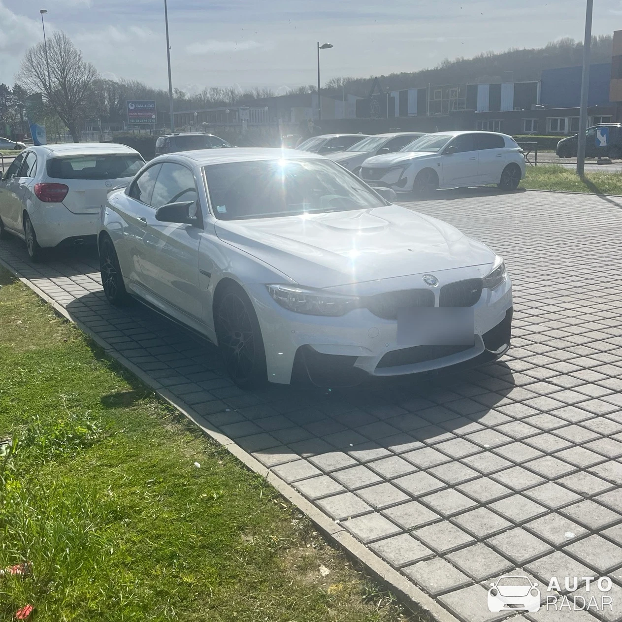 BMW M4 F83 Convertible Competition spotted in Saint-Léonard