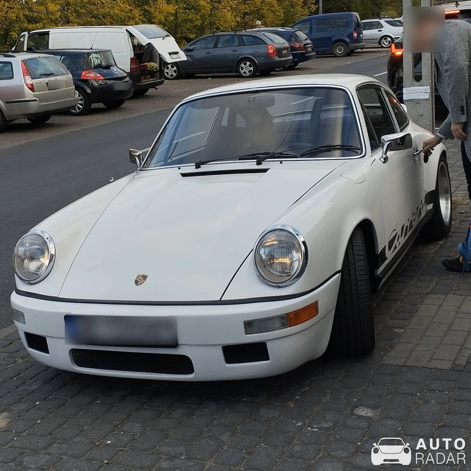 Porsche 964 Carrera RS spotted in Warszawa, Poland