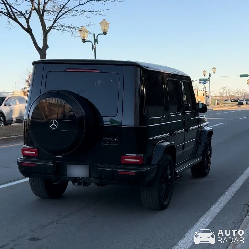 Mercedes-AMG G 63 W463 2024 spotted in Terrebonne, Canada