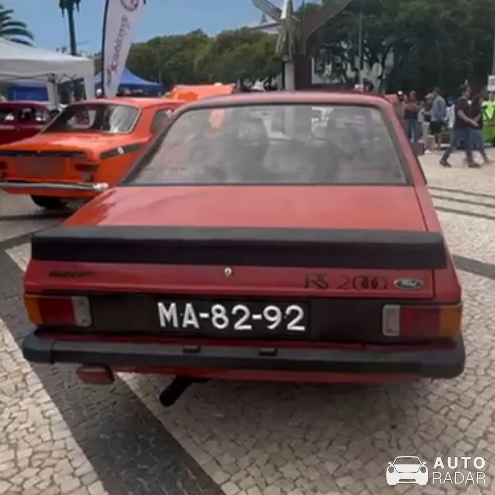 Ford Escort RS Cosworth spotted in Lisbon, Portugal
