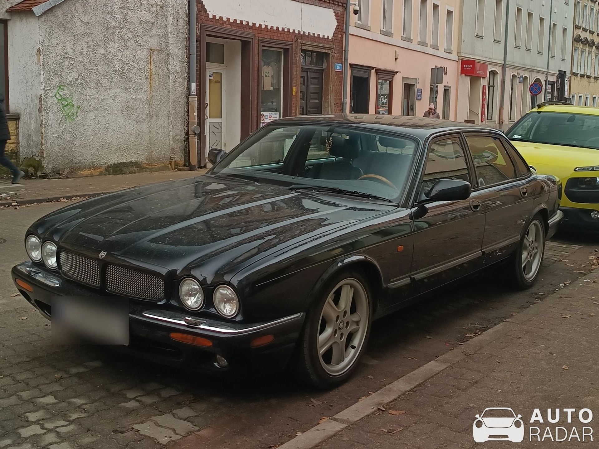 Jaguar XJR spotted in Lwówek Śląski, Poland
