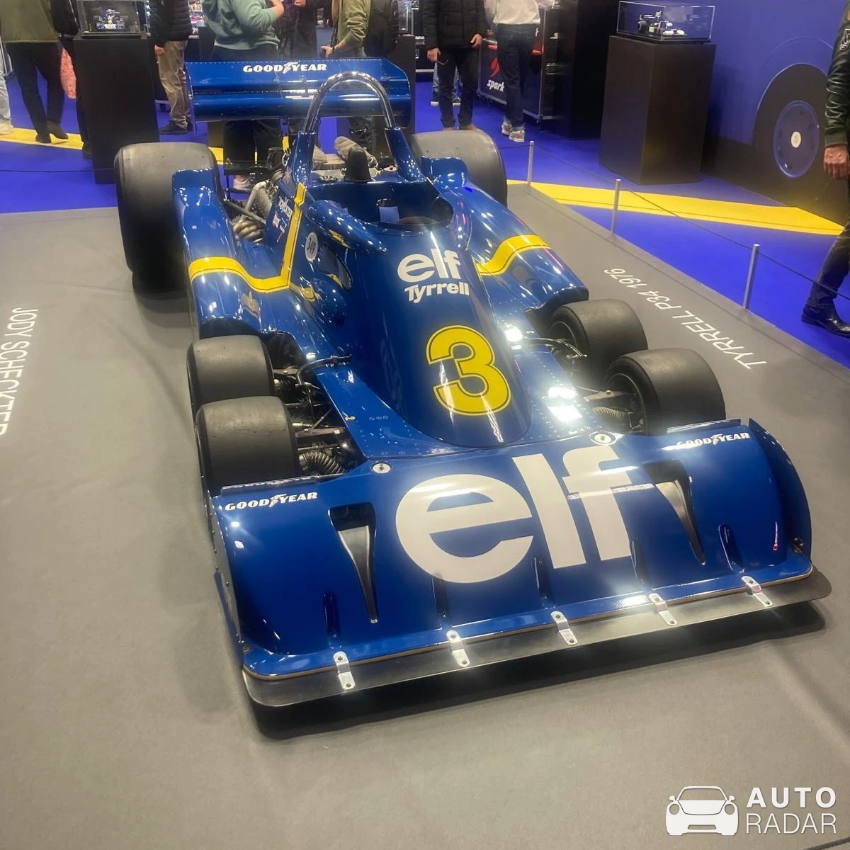 Tyrrell P34 spotted in Vanves