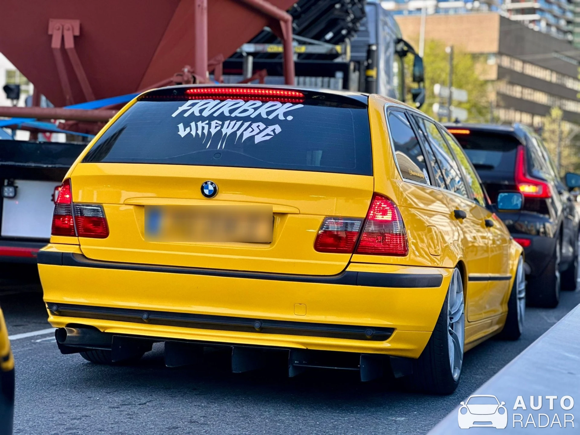 BMW 3 Series E46 Touring spotted in Rotterdam