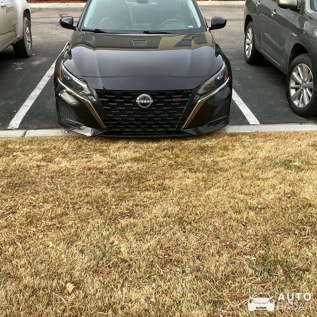 Nissan Altima SR spotted in Lehi