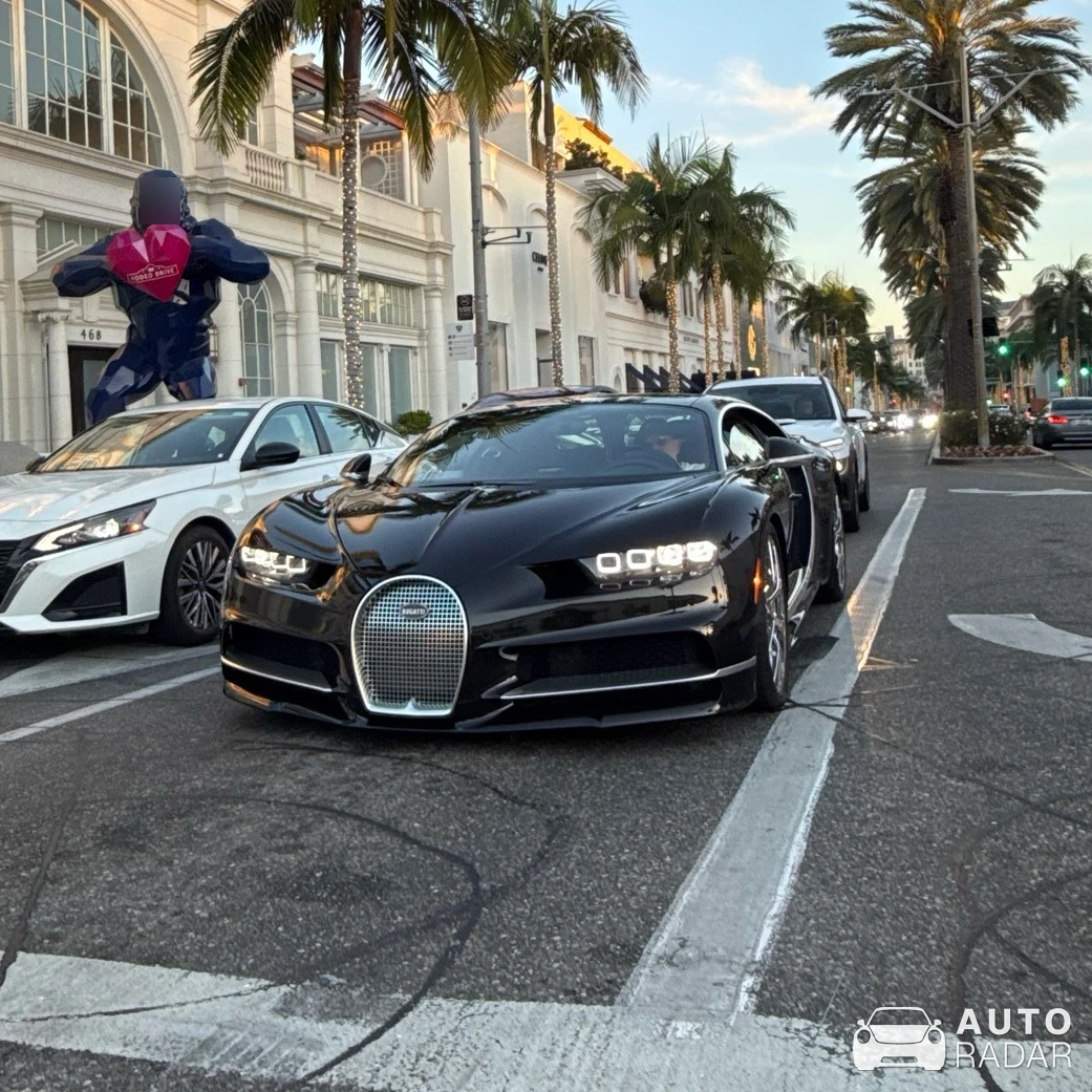 Bugatti Chiron Sport Noire Élégance spotted in Beverly Hills