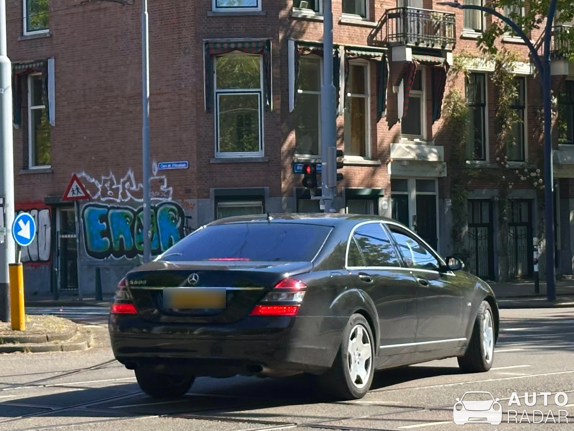 Mercedes-Benz S600 V12 BiTurbo W221 spotted in Rotterdam