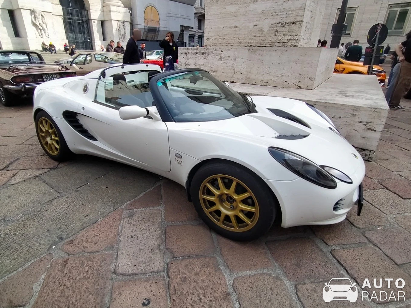 Lotus Elise Sport spotted in Milano