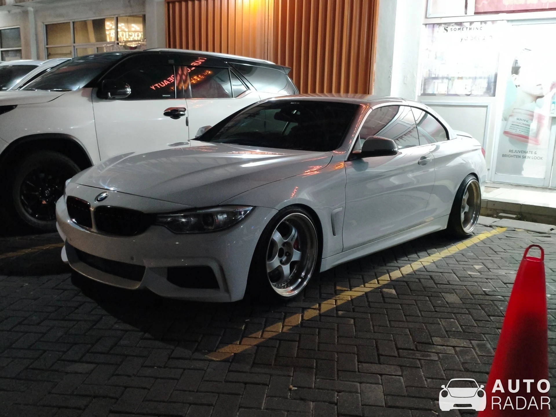 BMW 4 Series F33 Cabriolet spotted in Cirebon