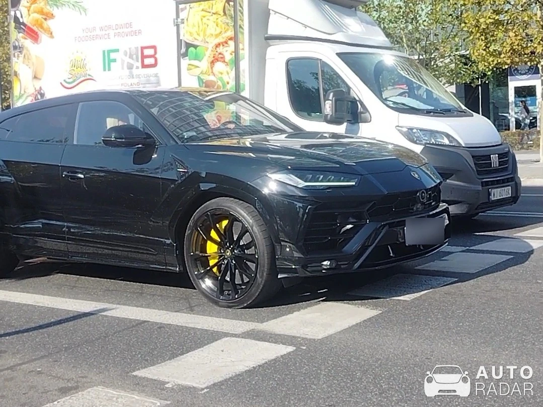 Lamborghini Urus spotted in Warszawa, Polska