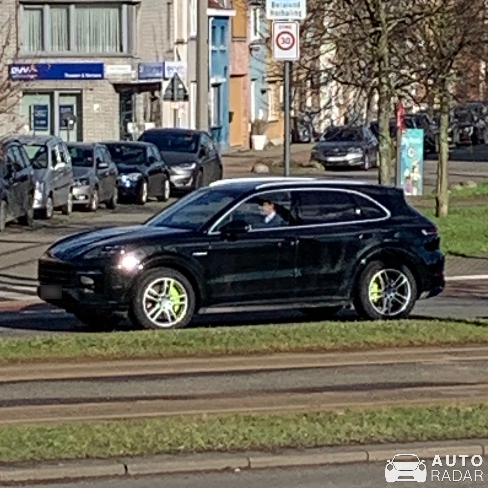 Porsche Cayenne spotted in Antwerpen, België