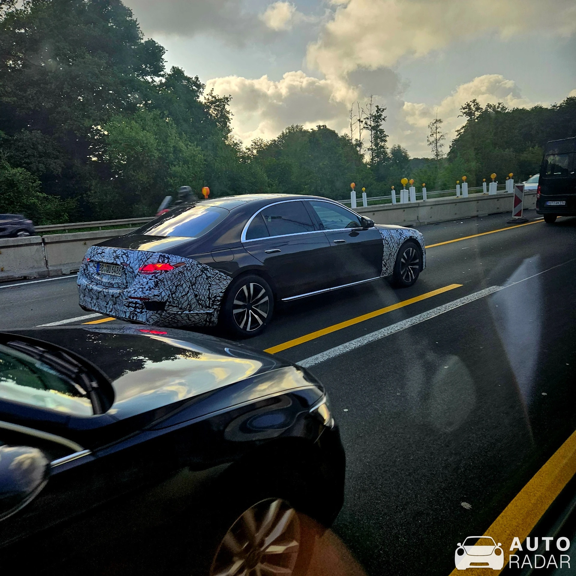 Mercedes-Benz E-Klasse W214 spotted in Langenfeld (Rheinland)